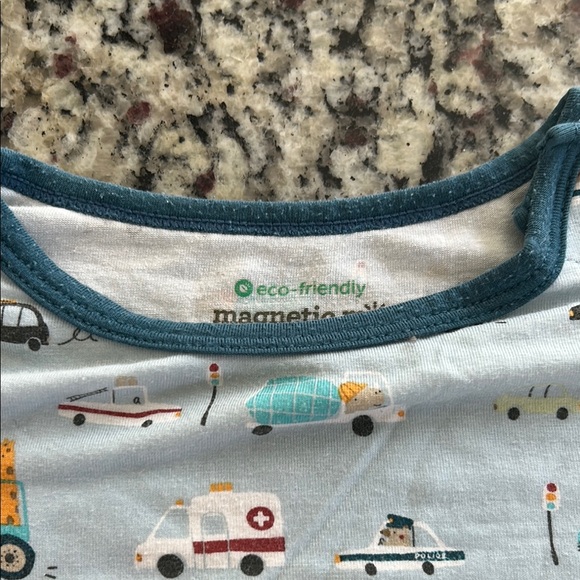 Magnetic Me Animal Vehicle PJ Set - Picture 3 of 10